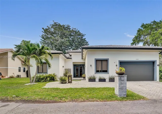 1st image of 3909 Sw 54th Ct, Fort Lauderdale, FL 33312 | MLS# A12015408