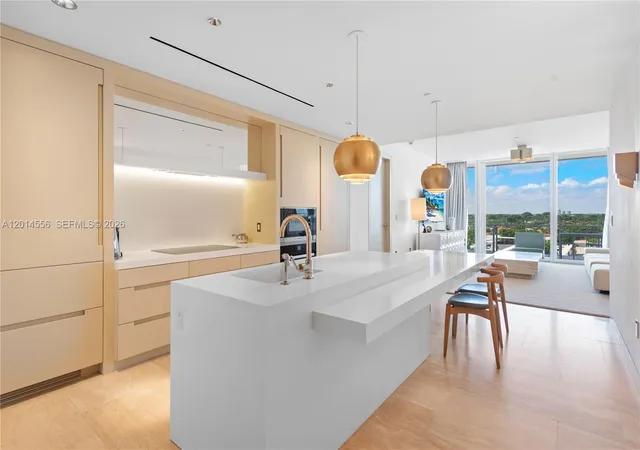 3rd image of 9111 Collins Ave #N712, Surfside, FL 33154 | MLS# A12014556