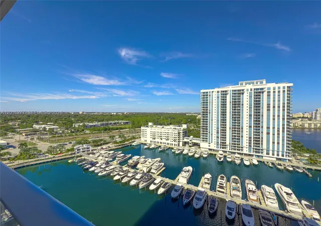 3rd image of 17111 Biscayne Blvd #1705, Aventura, FL 33160 | MLS# A12016277