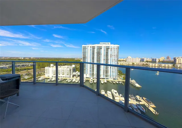 4th image of 17111 Biscayne Blvd #1705, Aventura, FL 33160 | MLS# A12016277