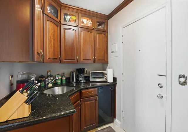 Homes for sale in North Lauderdale, FL | 6261 Ne 19Th Ave, North Lauderdale, FL 33308