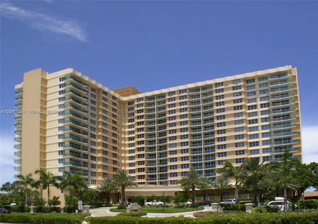 Homes for sale in Hollywood, FL | 2501 S Ocean Dr #PH6, Hollywood, FL 33019 | MLS# A12016698