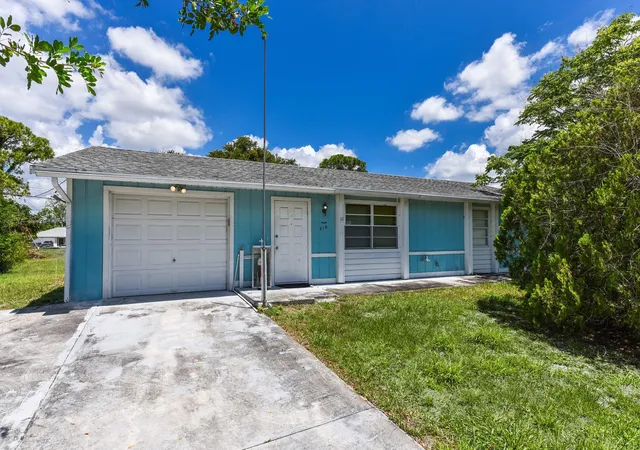 Homes for sale in Port Saint Lucie, FL | 915 Sw John Maccormack Ter, Port Saint Lucie, FL 34953 | MLS# B26026963