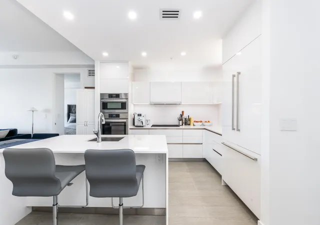 Photo 4 of Condo for sale at 155 E Boca Raton Rd #818, Boca Raton, FL 33432 | MLS# B26026978 | Listing updated on 2026-09-23