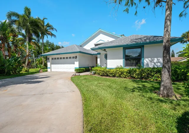 Homes for sale in Royal Palm Beach, FL | 104 Elysium Dr, Royal Palm Beach, FL 33411 | MLS# B26027006