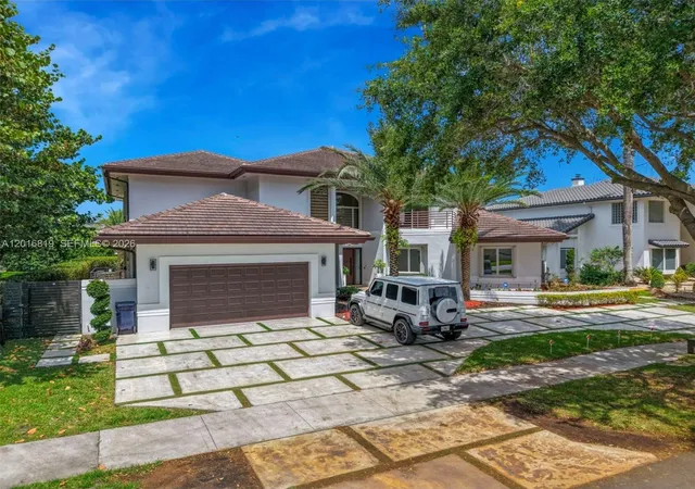 Homes for sale in Miami Lakes, FL | 14332 Ardoch Pl, Miami Lakes, FL 33016 | MLS# A12016819
