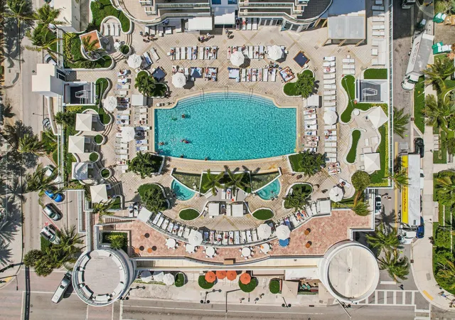 Homes for sale in Fort Lauderdale, FL | 505 N Fort Lauderdale Beach Boulevard, Fort Lauderdale, FL 33304 | Houzeo