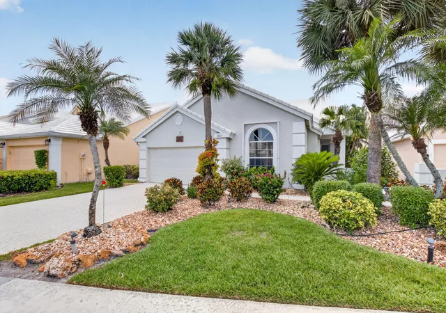 Homes for sale in Boynton Beach, FL | 8223 Horseshoe Bay Rd, Boynton Beach, FL 33472 | MLS# B26027186