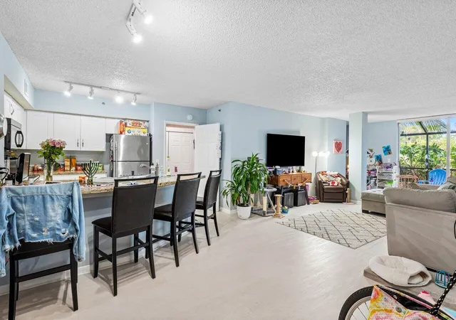 Listing Photo 4 - Condo for sale in building located at 3111 Clint Moore Rd, Boca Raton, FL 33496 - Unit #104