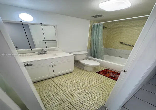 5th image of 1470 Ne 125Th Ter #205, North Miami, FL 33161 | MLS# A12017167