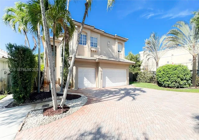 2nd image of 10773 Nw 73rd Ter, Doral, FL 33178 | MLS# A12017219
