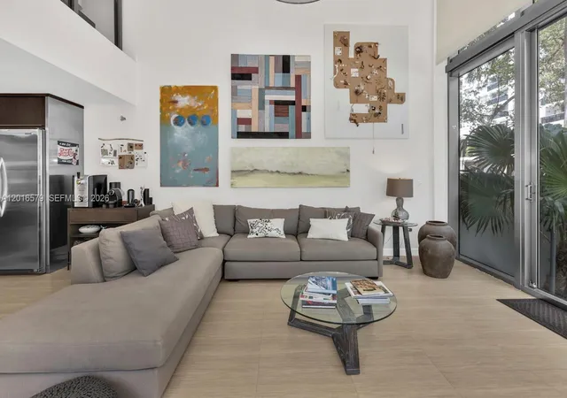 2nd image of 6000 Collins Ave #129, Miami Beach, FL 33140 | MLS# A12016579
