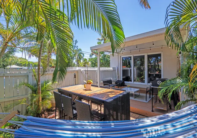 Photo 2 of Single family home for sale at 1603 Jefferson St, Hollywood, FL 33020 | MLS# B26027346 | Listing updated on 2026-09-23
