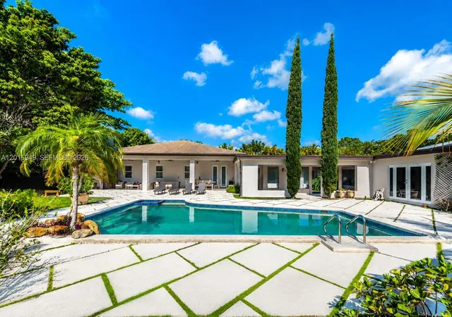 4th image of 7650 Sw 128Th St, Pinecrest, FL 33156 | MLS# A12016949