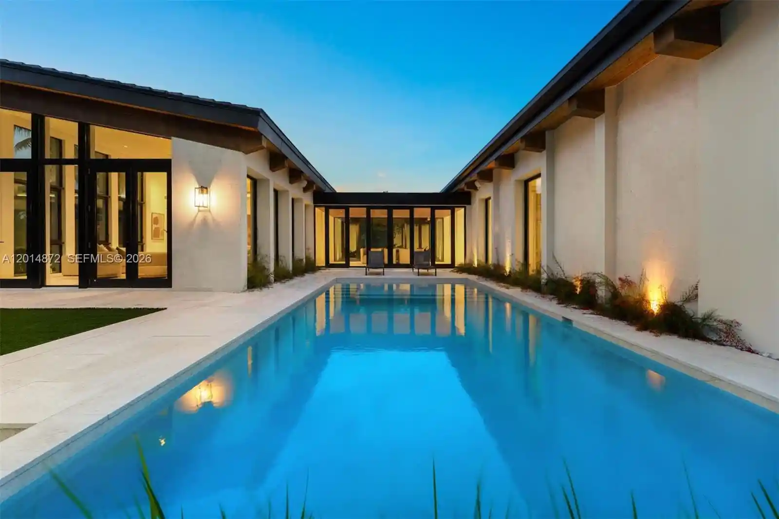 Photo 1 of Mansion for sale at 6716 San Vicente St, Coral Gables, FL 33146 | MLS# A12014872 | Listing updated on 2026-10-31