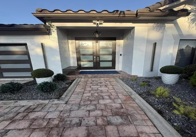 Photo 2 of Single family home for sale at 7670 Live Oak Dr, Coral Springs, FL 33065 | MLS# B26027385 | Listing updated on 2026-10-06