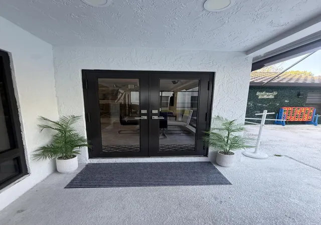 Photo 3 of Single family home for sale at 7670 Live Oak Dr, Coral Springs, FL 33065 | MLS# B26027385 | Listing updated on 2026-10-06