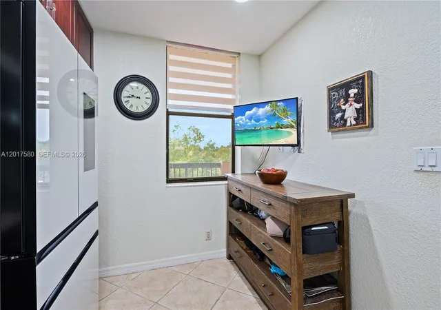 4th image of 2768 S Carambola Cir #S 403, Coconut Creek, FL 33066 | MLS# A12017580