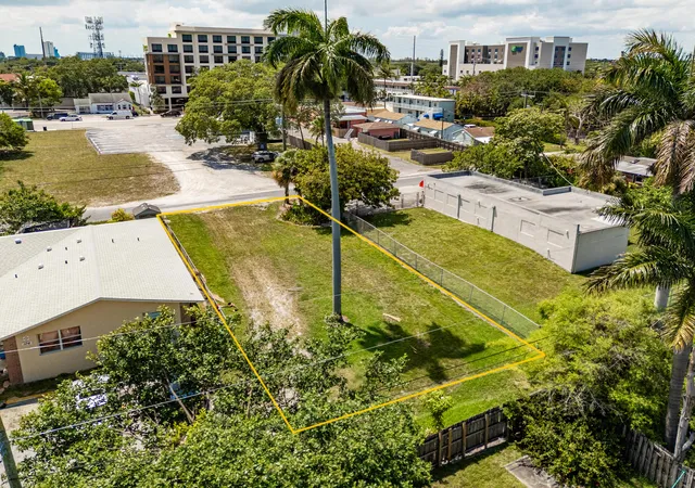 4th image of 0 Ne 1St Ave, Dania, FL 33004 | MLS# B26027486