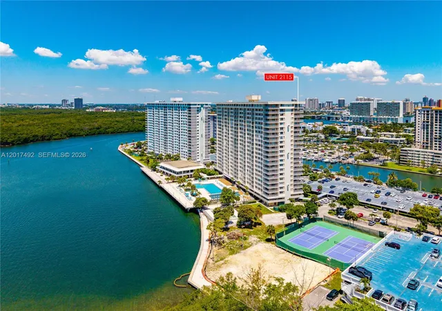 2nd image of 300 Bayview Dr, Sunny Isles Beach, FL 33160