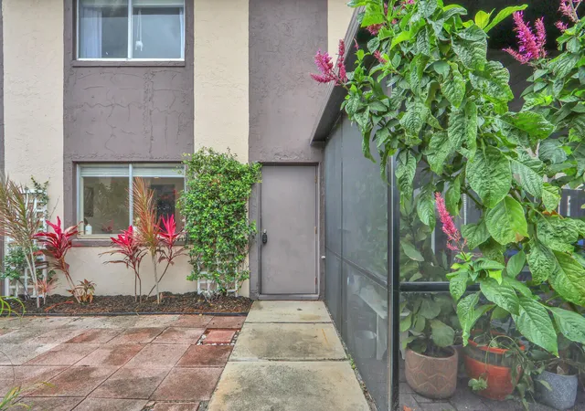 4th image of 2116 Sherwood Forest Blvd #28, West Palm Beach, FL 33415 | MLS# B26027513