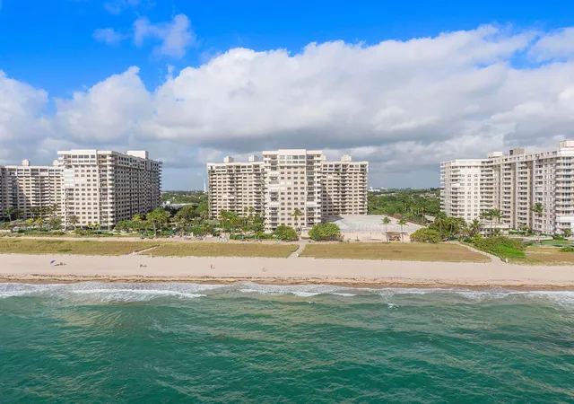 Homes for sale in Lauderdale By The Sea, FL | 4900 N Ocean Blvd #416, Lauderdale By The Sea, FL 33308 | MLS# B26027524