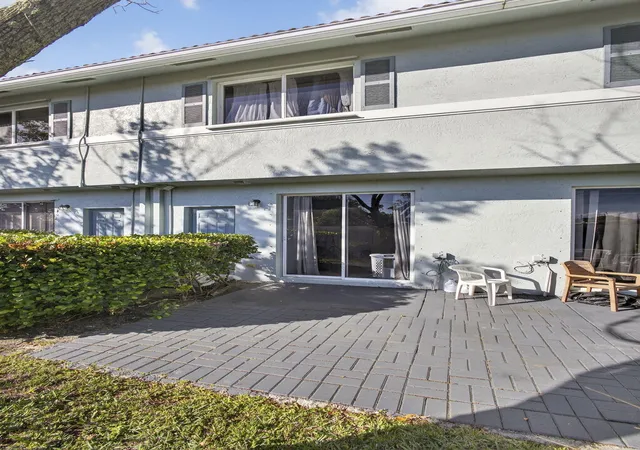 30th image of 3720 Oleander Ter, Riviera Beach, FL 33404 | MLS# B26027569