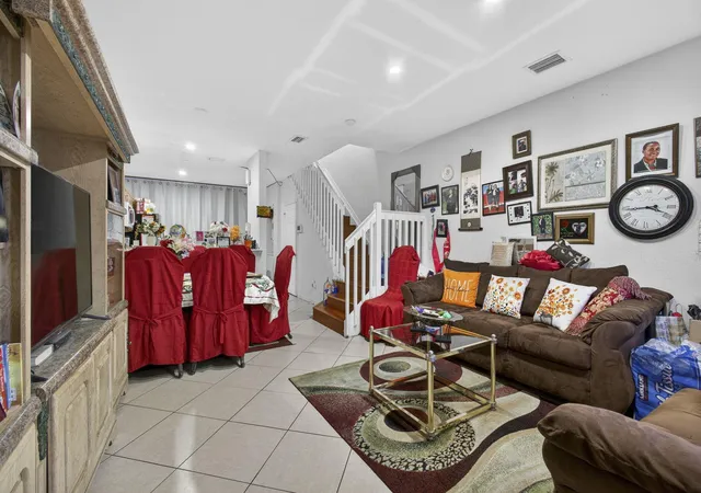 Photo 3 of Townhouse for sale at 3720 Oleander Ter, Riviera Beach, FL 33404 | MLS# B26027569 | Listing updated on 2026-09-23