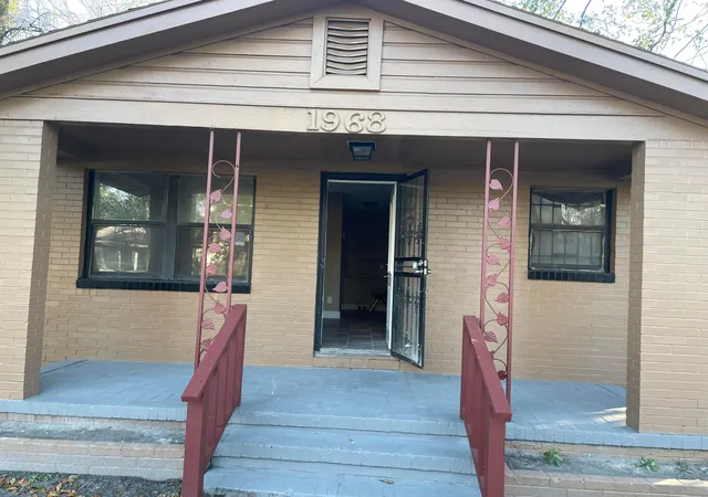 Homes for sale in Jacksonville, FL | 1968 W 23rd St, Jacksonville, FL 32209 | MLS# B26027627
