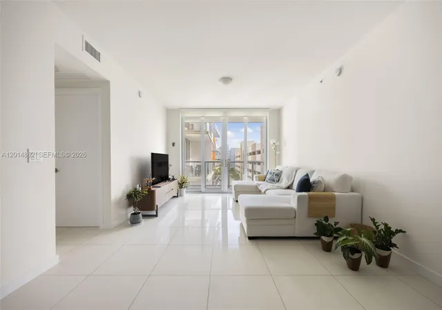 2nd image of 7825 Nw 107Th Ave #419, Doral, FL 33178 | MLS# A12014862