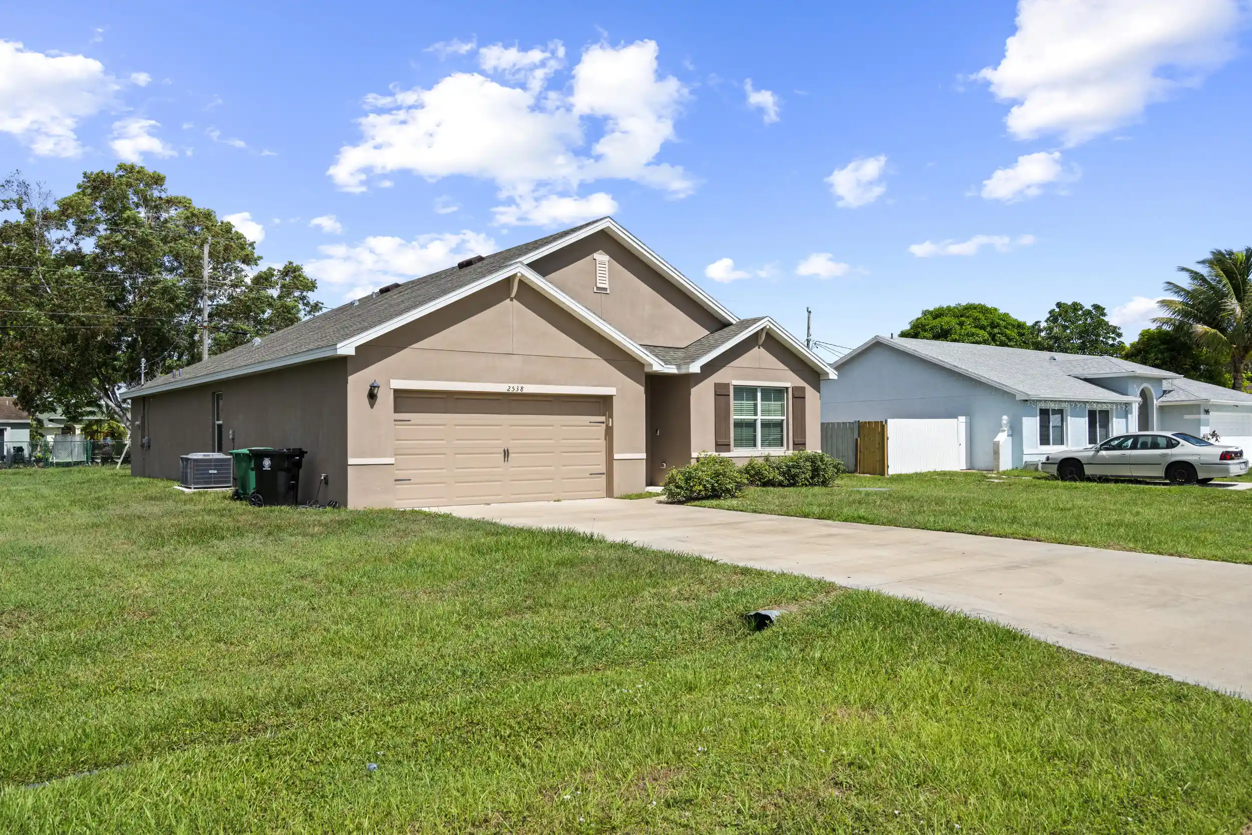 Photo 1 of Single family home for sale at 2538 Se Rock Springs Dr, Port Saint Lucie, FL 34952 | MLS# B26027682 | Listing updated on 2026-10-27