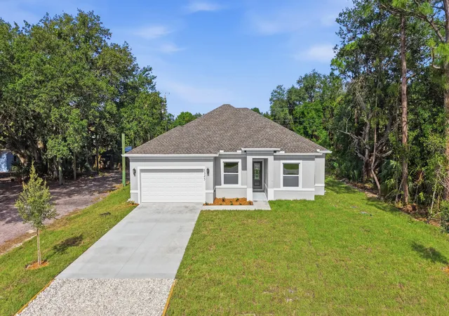 Photo 1 of Single family home for sale at 8345 100th Avenue, Vero Beach, FL 32967 | MLS# B26027703 | Listing updated on 2026-10-01