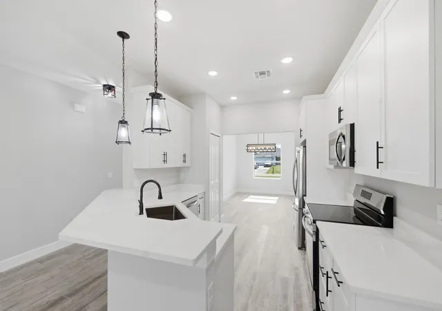 Photo 4 of Single family home for sale at 8345 100th Avenue, Vero Beach, FL 32967 | MLS# B26027703 | Listing updated on 2026-10-01