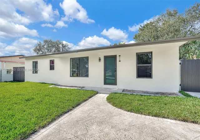 Homes for sale in Miami Gardens, FL | 19720 Nw 33rd Ave, Miami Gardens, FL 33056 | MLS# A12018010