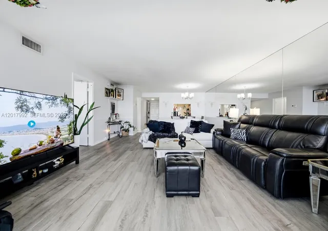 Homes for sale in Fort Lauderdale, FL | 3121 Ne 51St St #205E, Fort Lauderdale, FL 33308 | MLS# A12017992