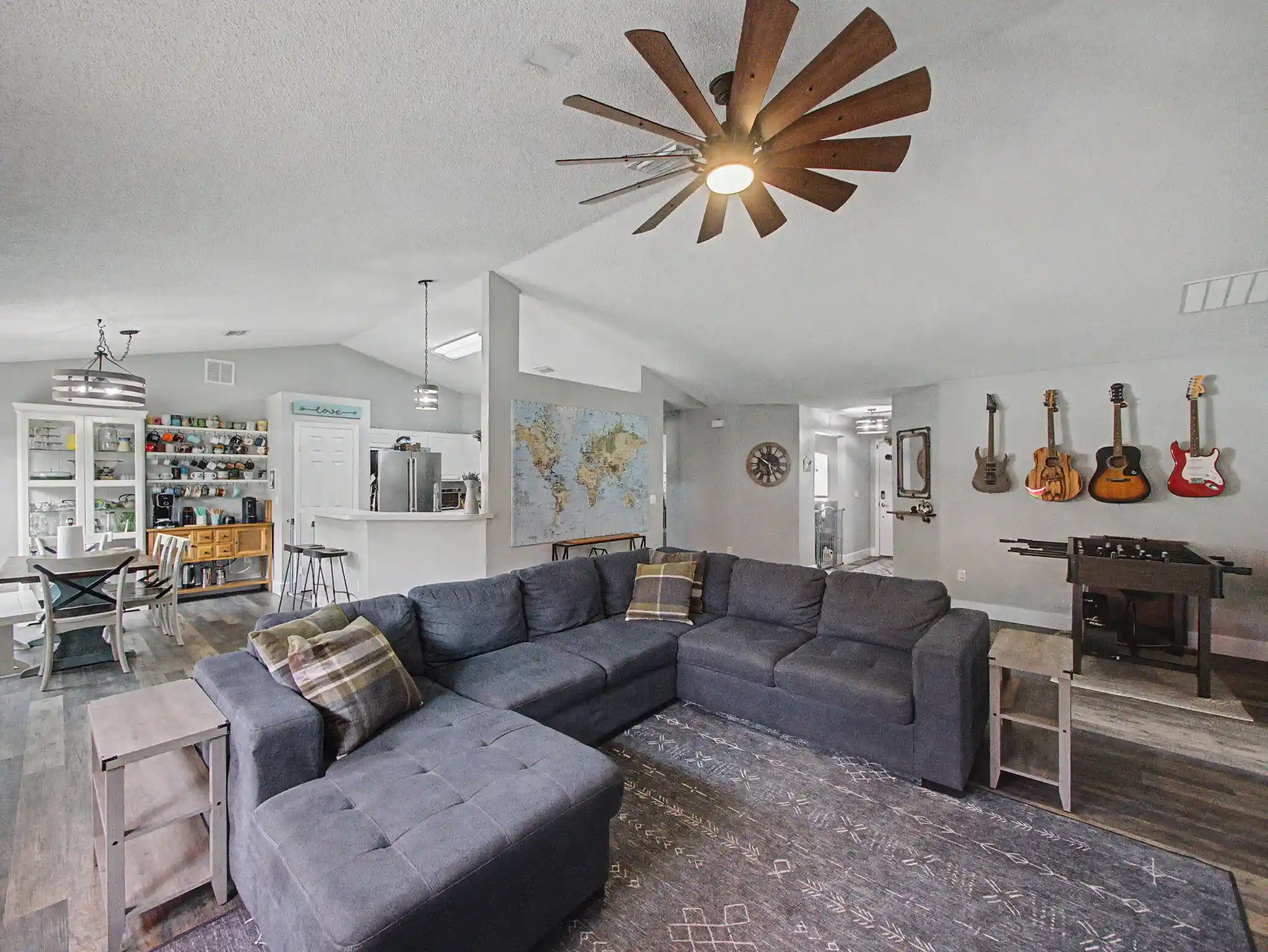 Photo 1 of Single family home for sale at 1550 Sw Kosnar Ave, Port Saint Lucie, FL 34953 | MLS# B26027775 | Listing updated on 2026-10-31