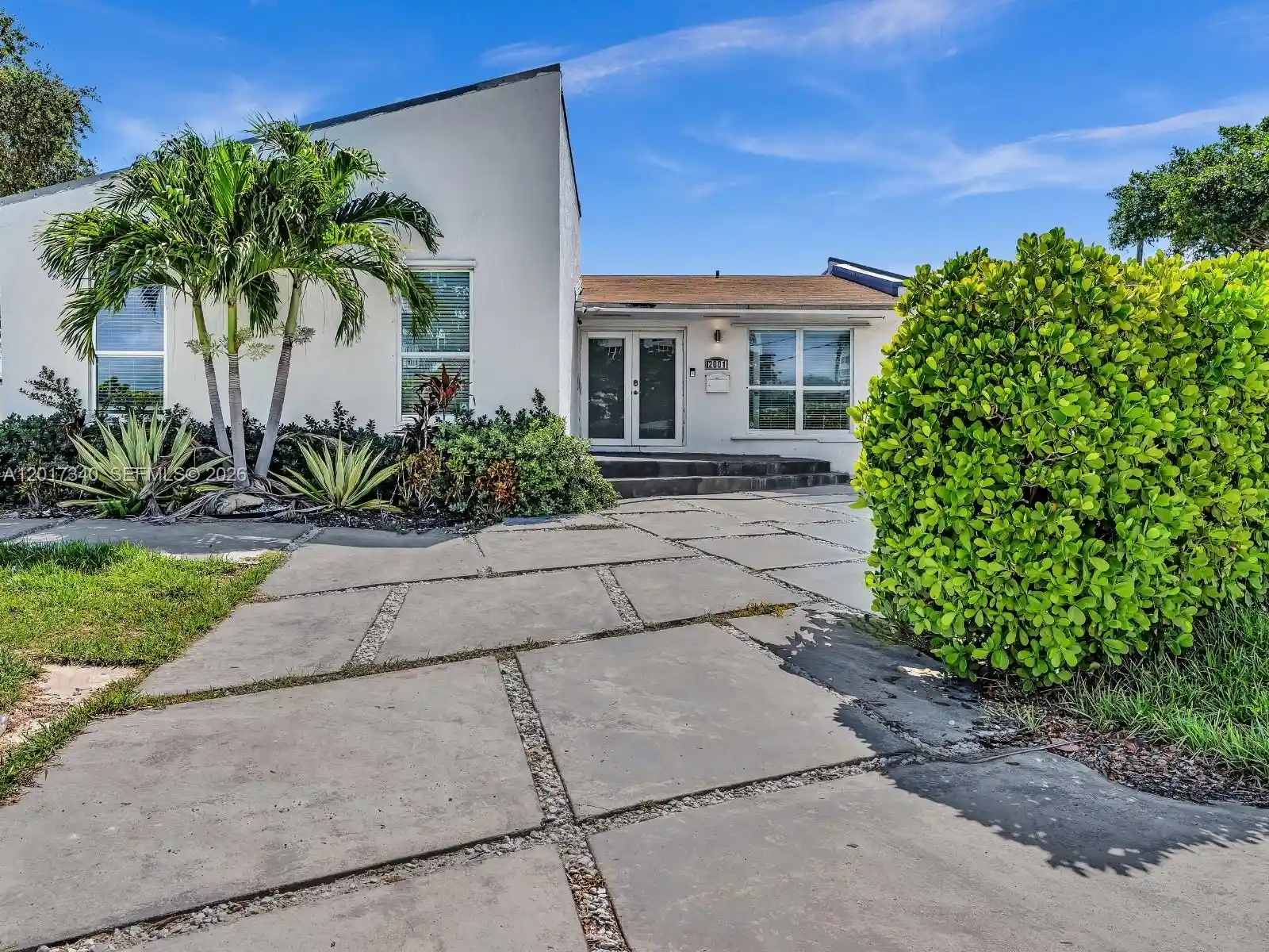 Single family home for sale at 2001 NE 122nd Road, North Miami, FL 33181 | MLS# A12017340