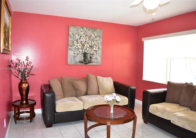 3rd image of 8851 Sunrise Lakes Blvd, Sunrise, FL 33322