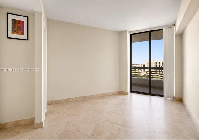4th image of 3600 Mystic Pointe Dr #1209, Aventura, FL 33180 | MLS# A12010985