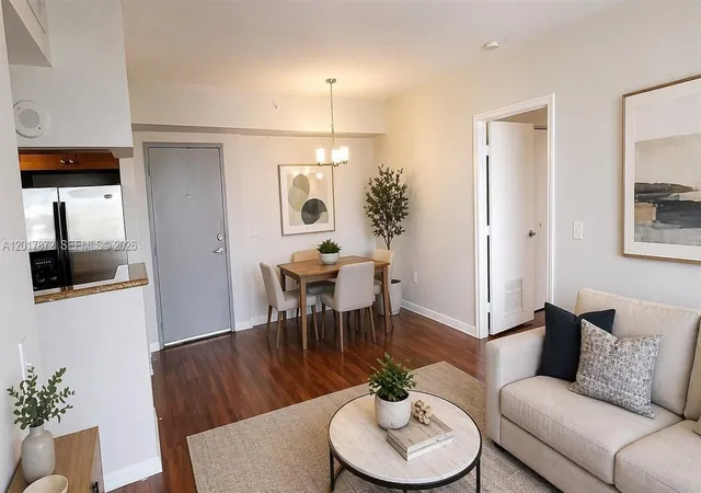 4th image of 36 Nw 6Th Ave #805, Miami, FL 33128 | MLS# A12017872