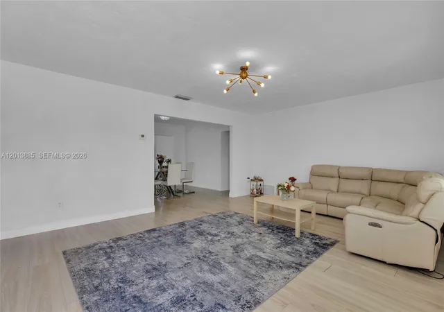 5th image of 1600 Nw 120Th Ave, Pembroke Pines, FL 33026 | MLS# A12013885