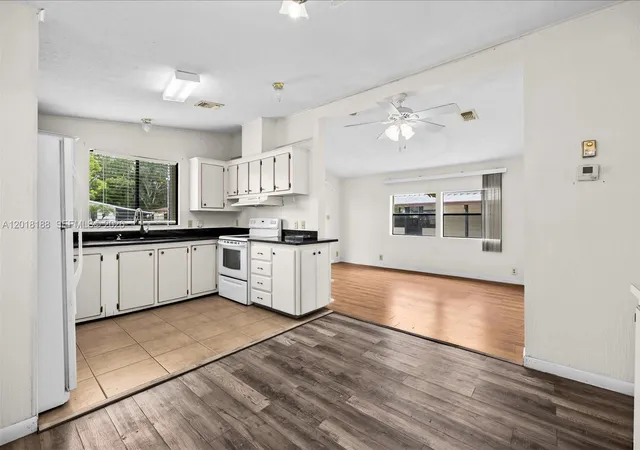 Homes for sale in Port Saint Lucie, FL | 8208 W Bitterbush Ln, Port Saint Lucie, FL 34952 | MLS# A12018188
