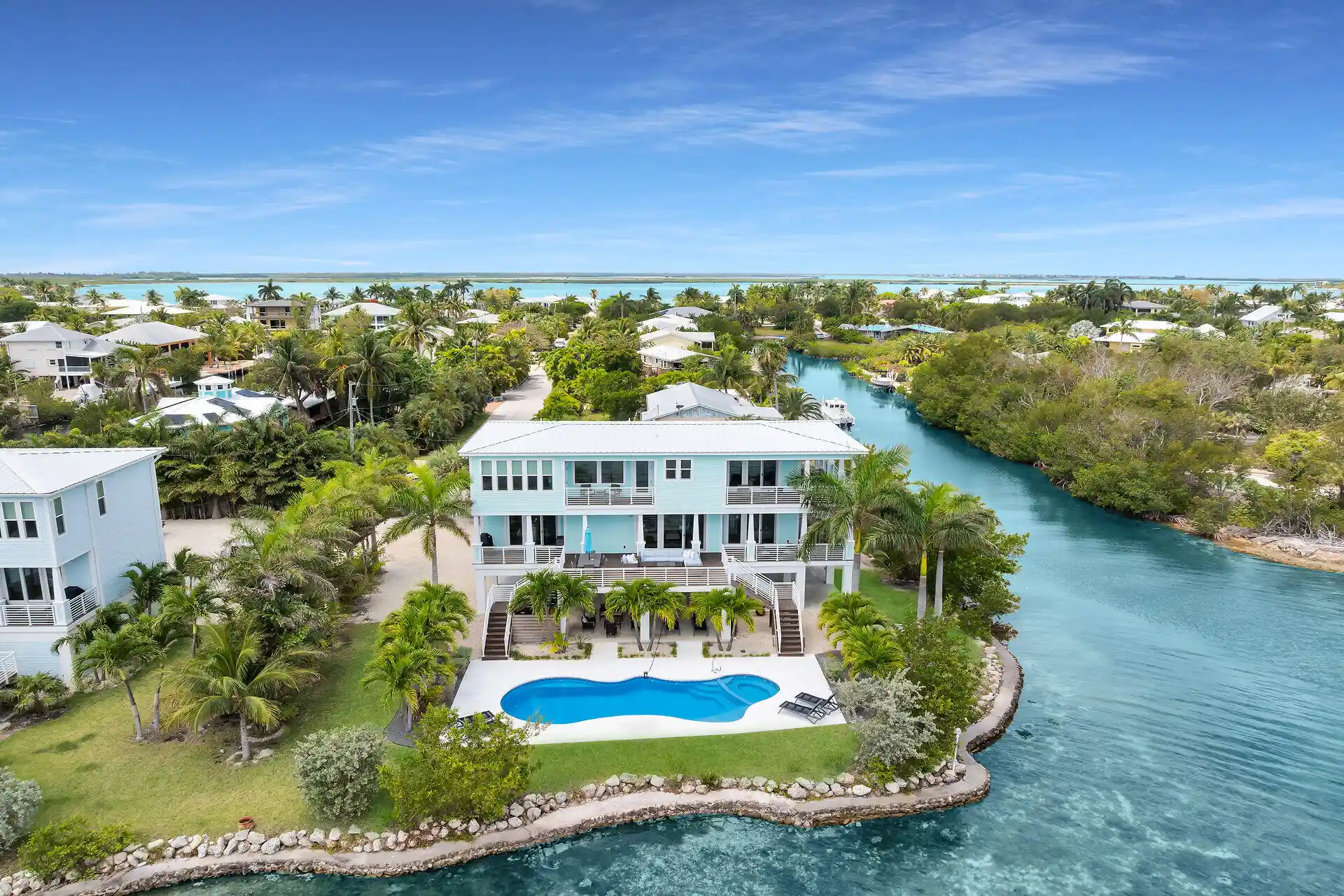 Single family home for sale at 17387 Dolphin St E, Summerland Key, FL 33042 | MLS# B26028168