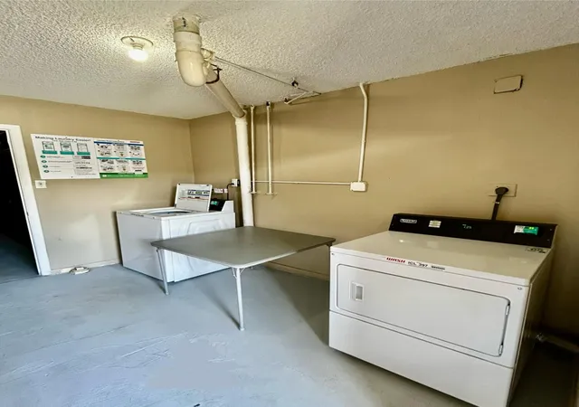 Homes for sale in Margate, FL | 550 Nw 78th Terrace, Margate, FL 33063 | Houzeo