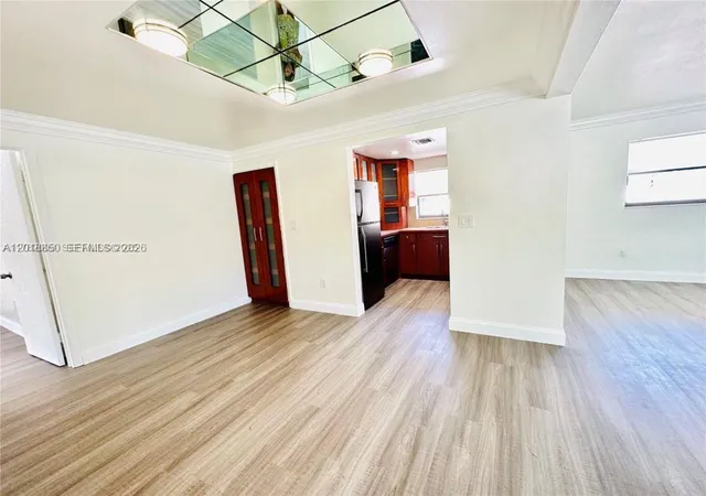 4th image of 3751 Ne 170Th St #2, North Miami Beach, FL 33160 | MLS# A12018850