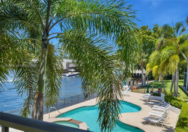 Homes for sale in Pompano Beach, FL | 1301 N Riverside Drive, Pompano Beach, FL 33062 | Houzeo