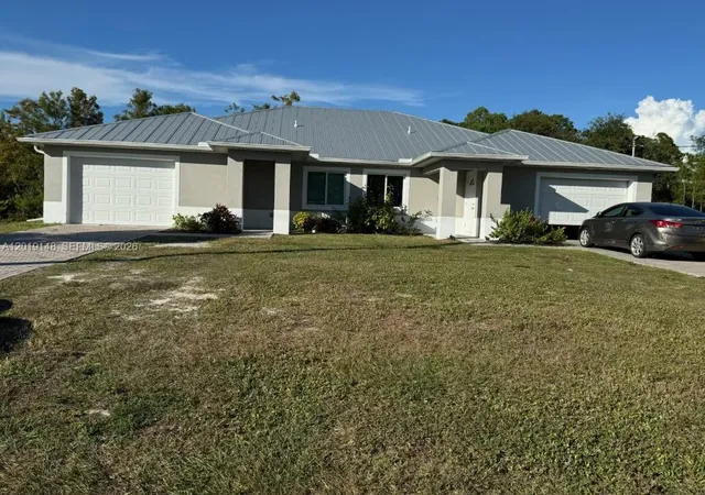 Homes for sale in Lehigh Acres, FL | 4412 Douglas Ln, Lehigh Acres, FL 33973 | MLS# A12019148