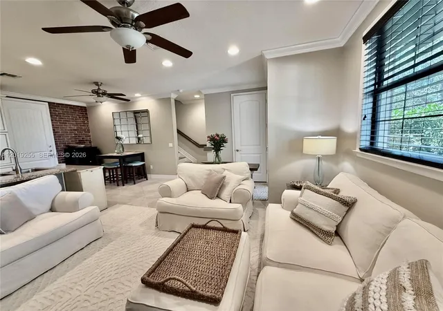3rd image of 867 S Ocean Blvd, Pompano Beach, FL 33062 | MLS# A12019255