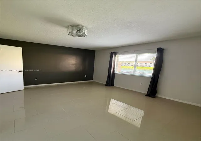 5th image of 1271 Se 28Th Ct, Miami, FL 33035