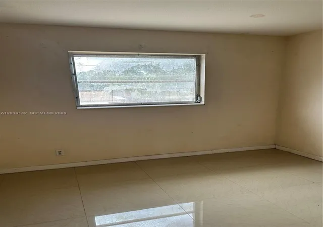 Homes for sale in Pompano Beach, FL | 1050 E Sample Rd, Pompano Beach, FL 33064